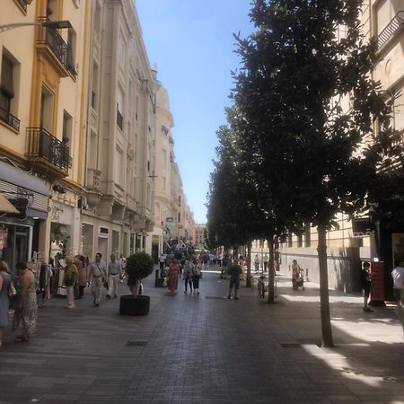 Apartamento En El Centro Totalmente Climatizado, Parking Gratuito Cordova Esterno foto