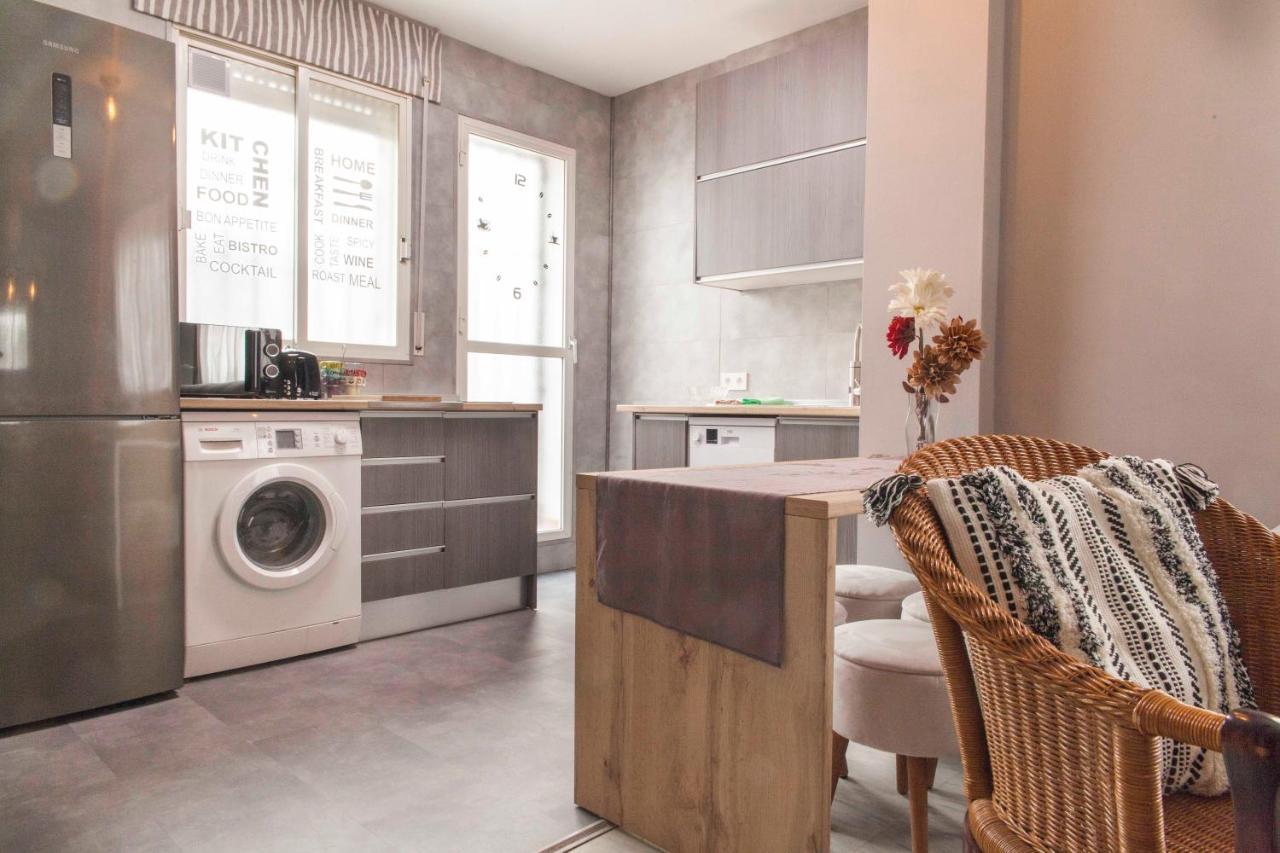 Apartamento En El Centro Totalmente Climatizado, Parking Gratuito Cordova Esterno foto